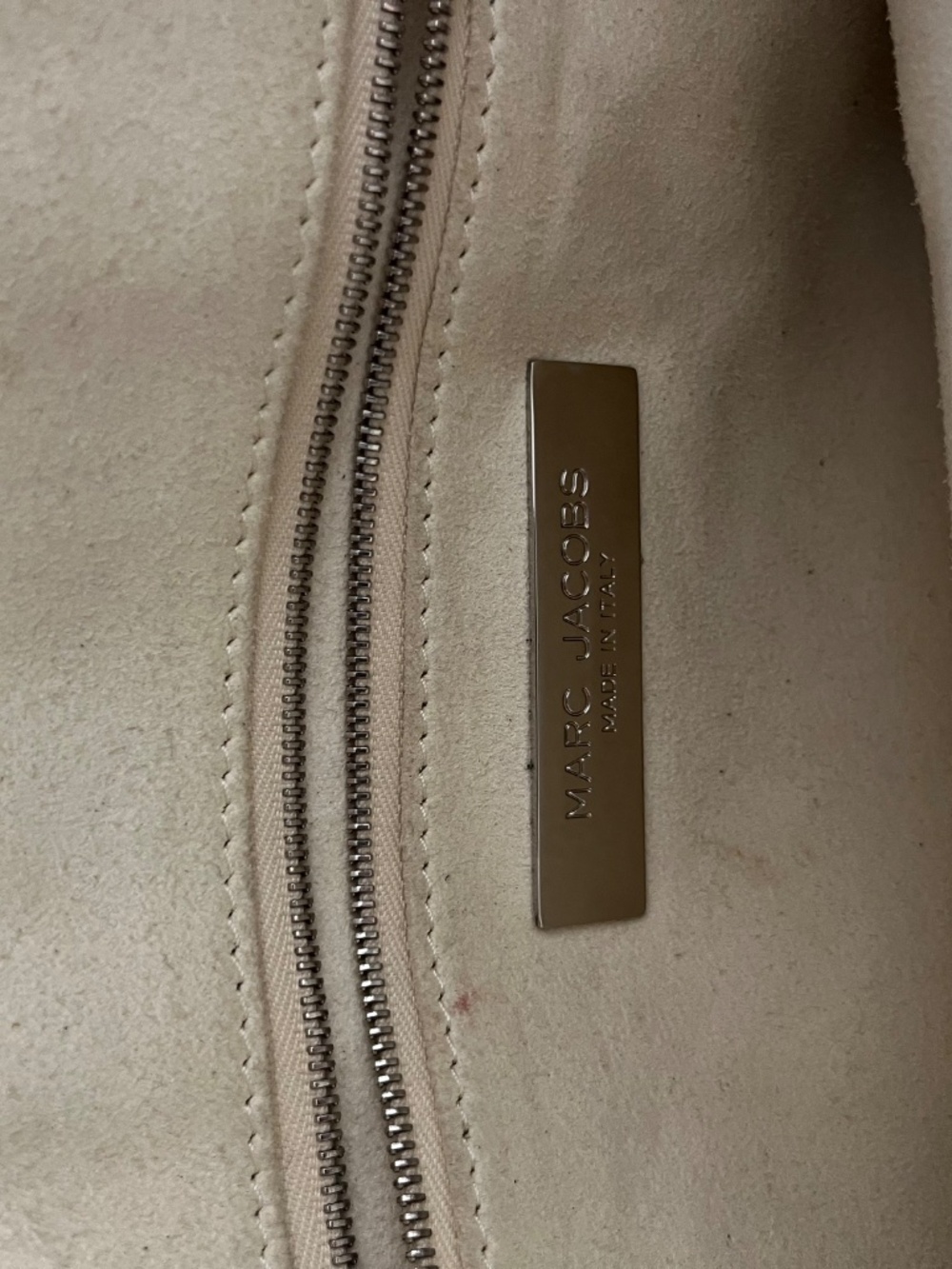 EUC Marc Jacobs Venetia Leather Satchel - Picture 5 of 6